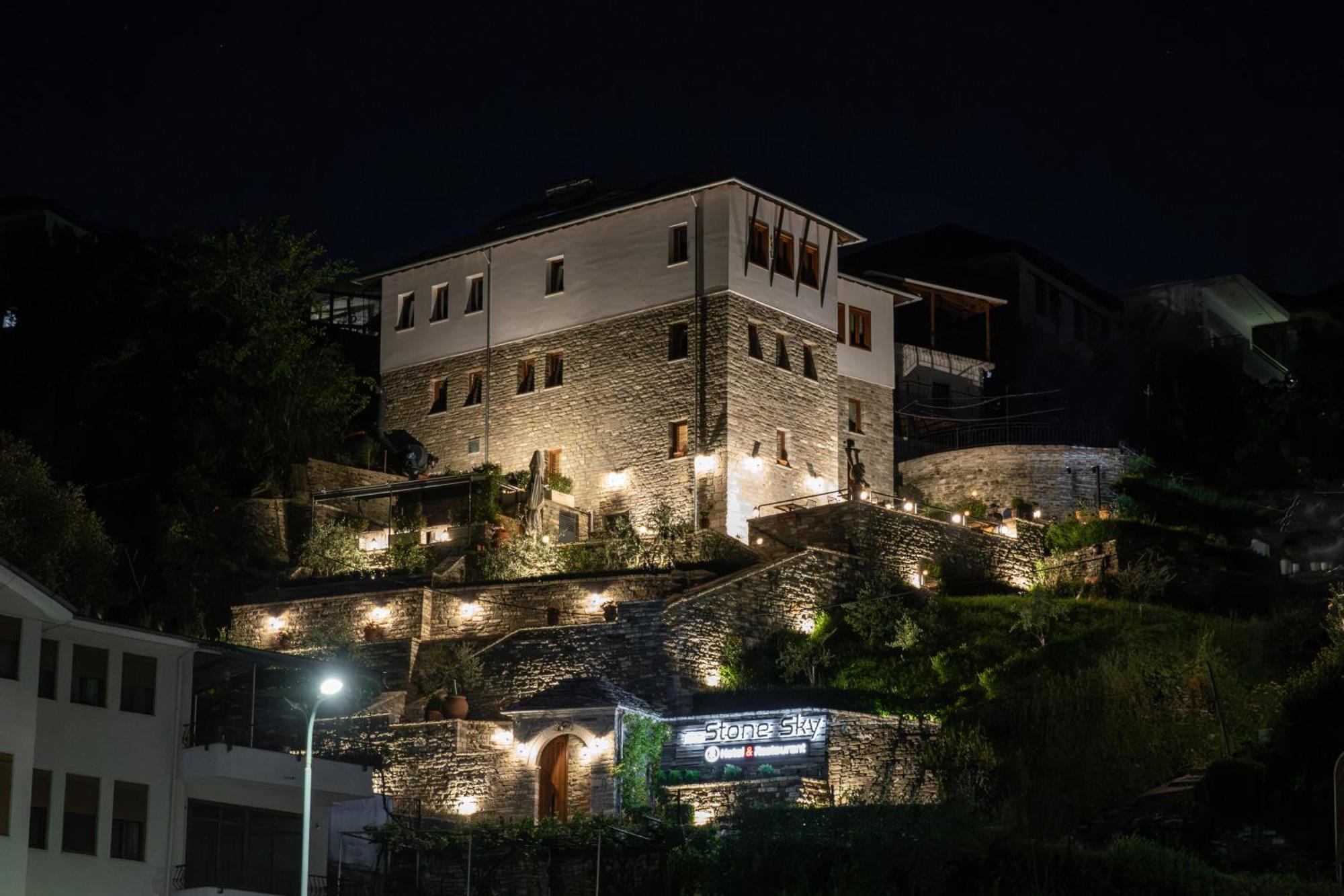 The Stone Sky Hotel Gjirokastër Exteriör bild